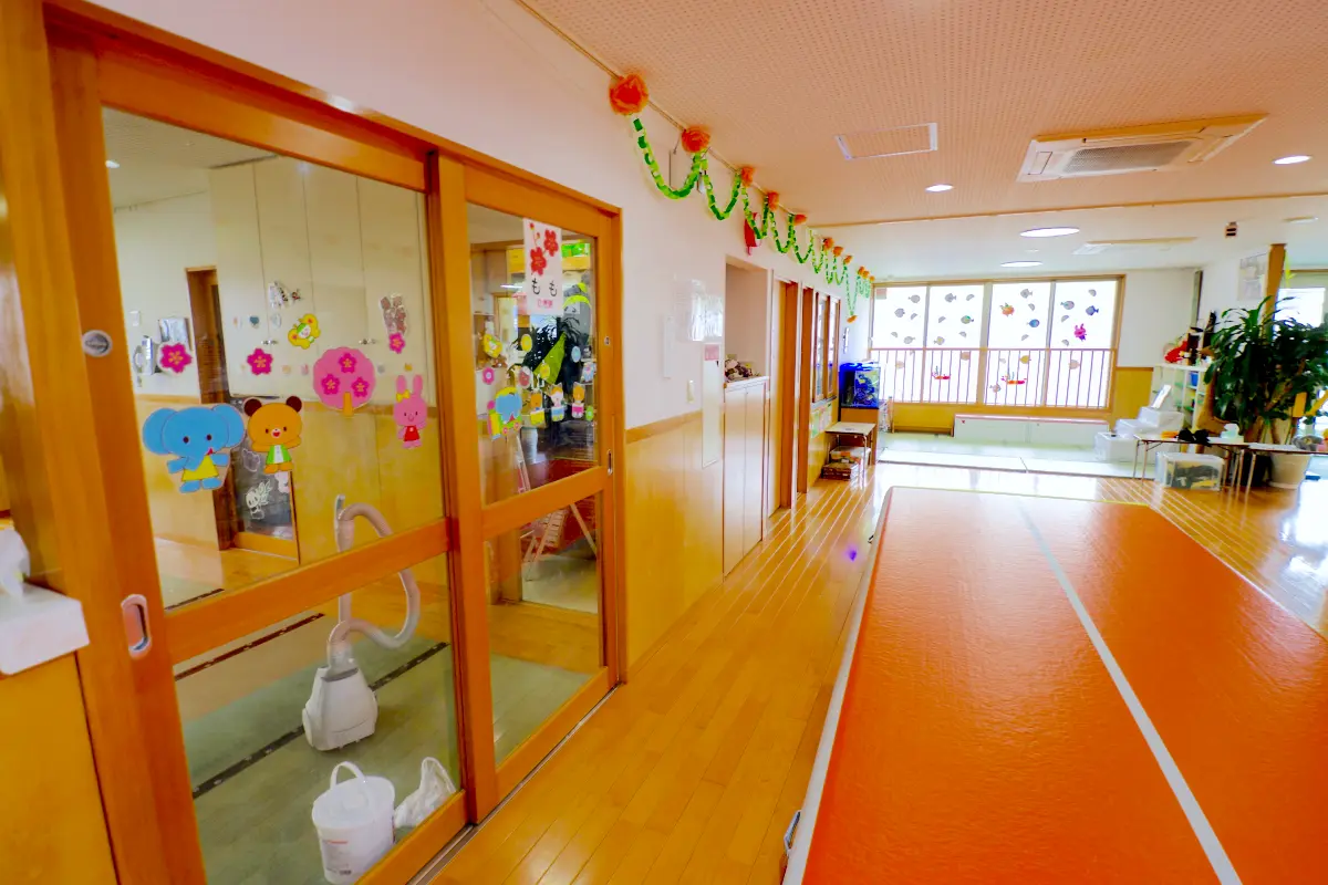一本松保育園　内観２